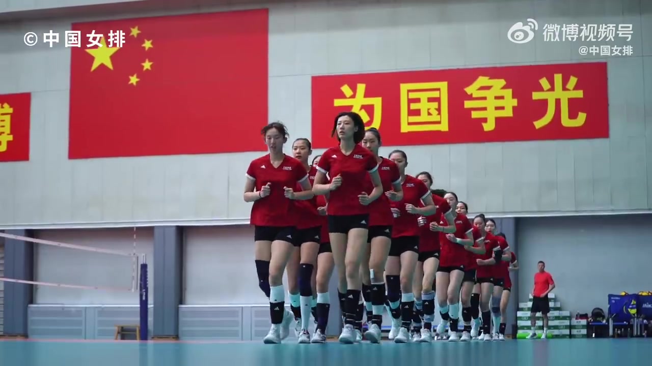 中国女排新周期出征宣传片:青春风暴,重装登场!